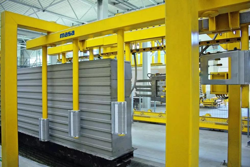 1635319962495900.jpg 用瑪莎設備生產的板材一定不會差2.jpg